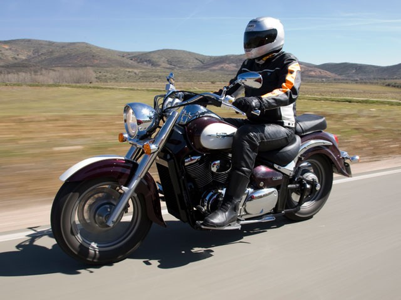 Suzuki Intruder c800