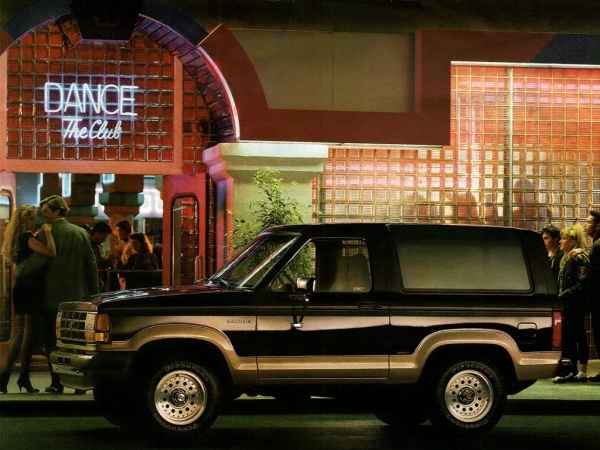 Ford Bronco-II фото